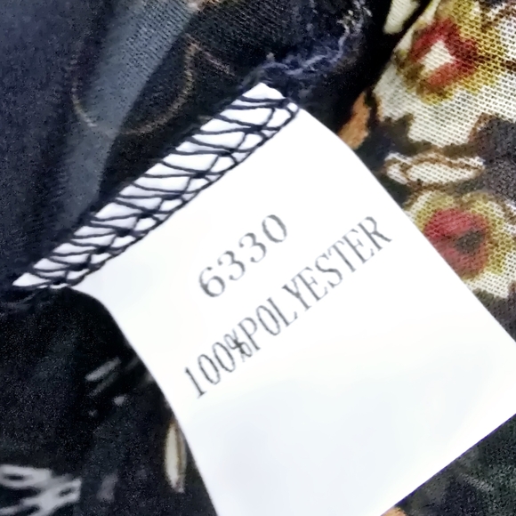 NWT Olrain Sheer Floral Kimono - Picture 9 of 10